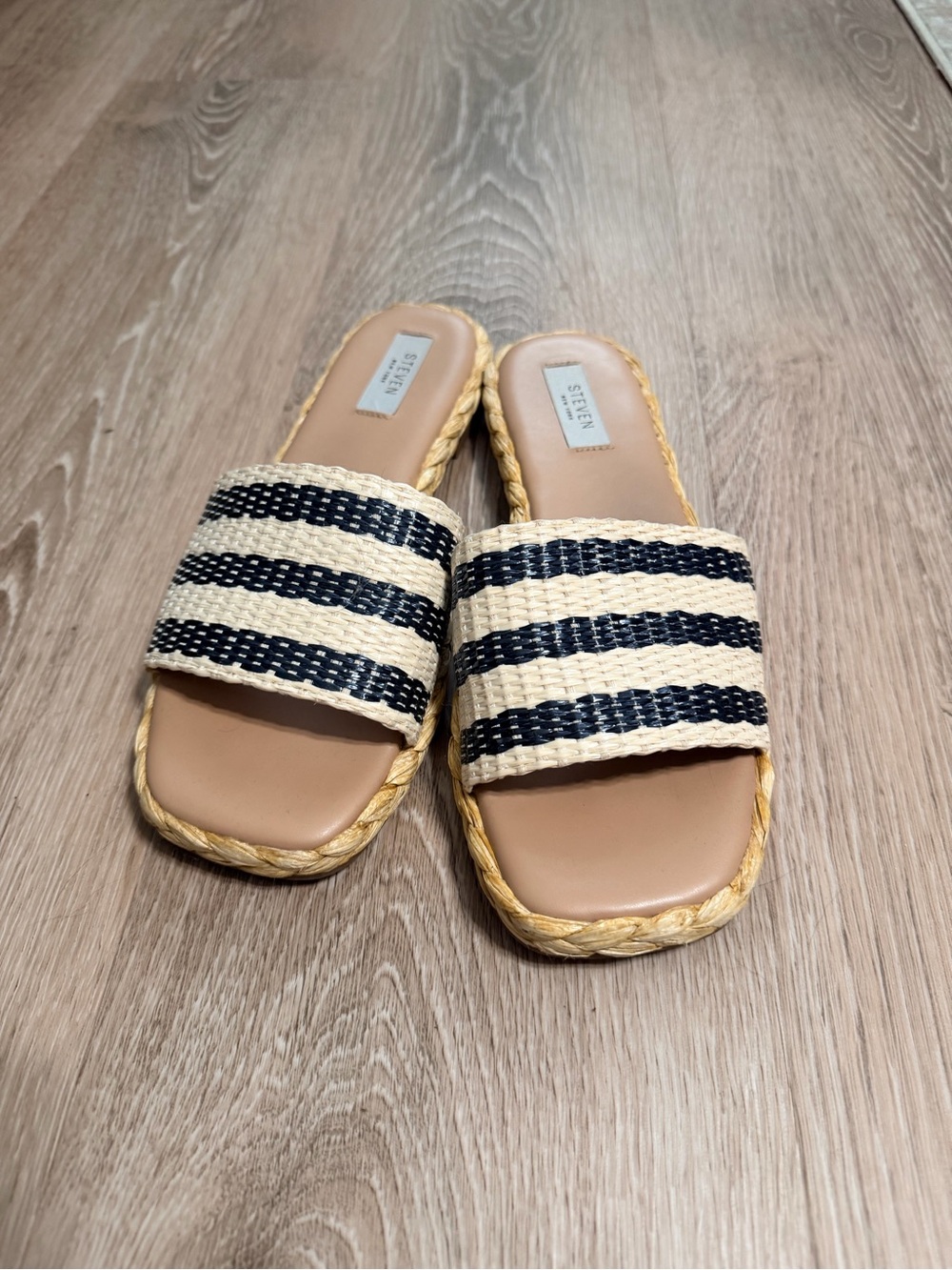 Steve Madden Beige and Black Striped Woven Slide Sandals